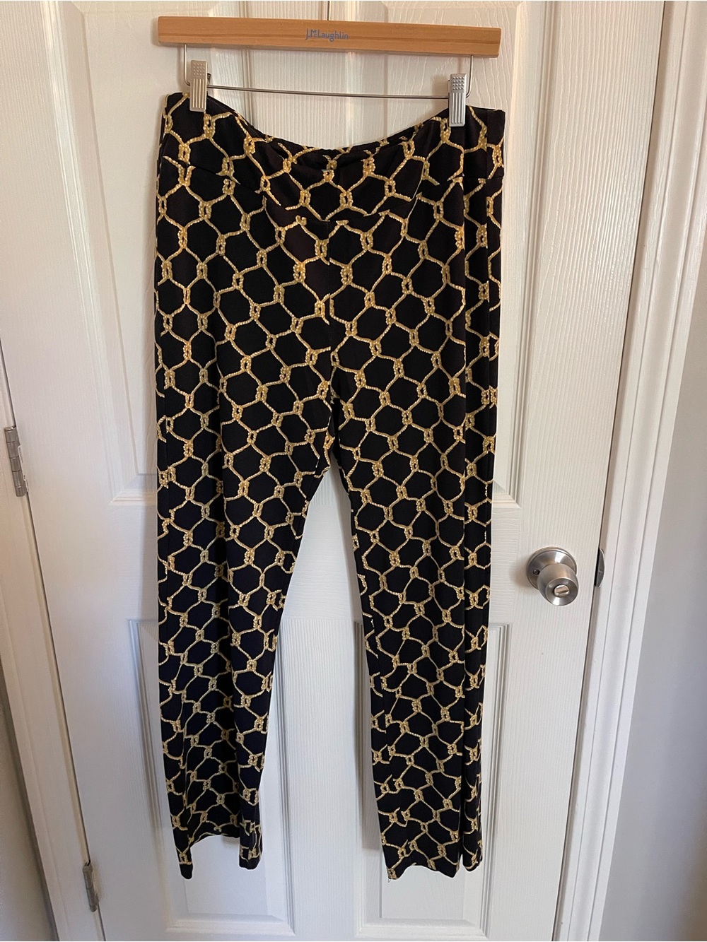 J. McLaughlin Black & Gold Chain-Print Stretch Pants